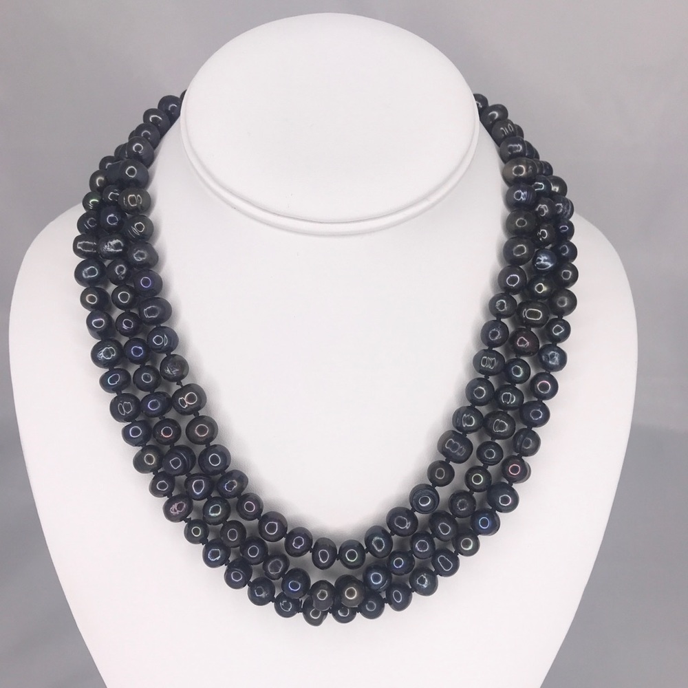 Freshwater Peacock Blue Necklace and Bracelet